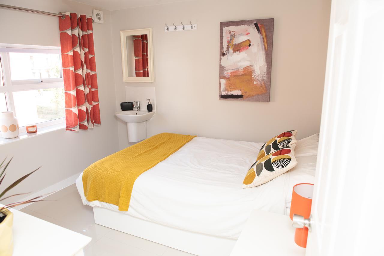 Pinehill Rooms 雷丁 外观 照片