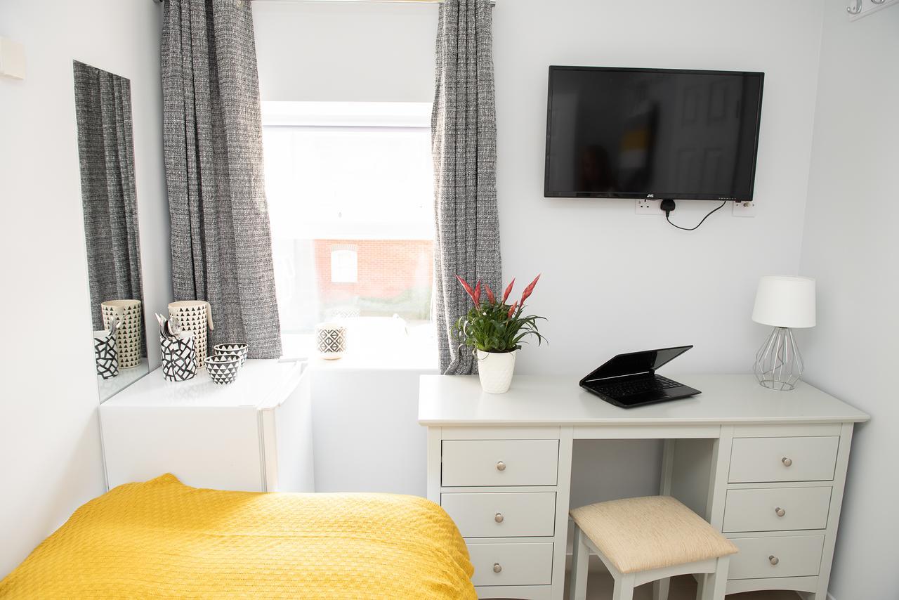 Pinehill Rooms 雷丁 外观 照片