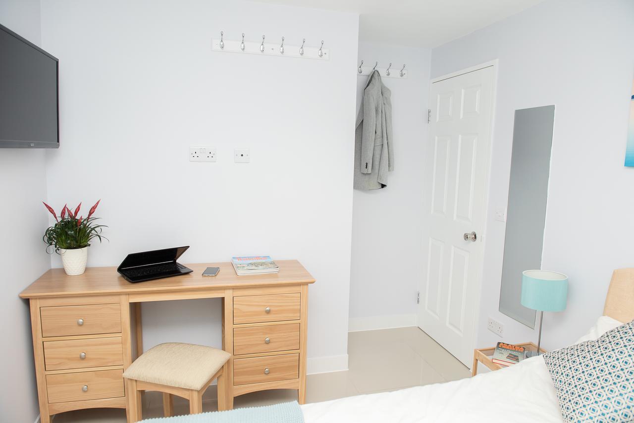 Pinehill Rooms 雷丁 外观 照片